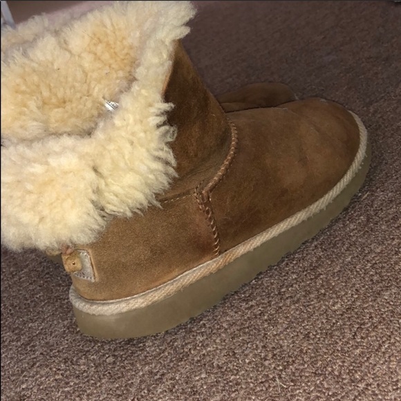 authentic chestnut ugg boots - Picture 3 of 4